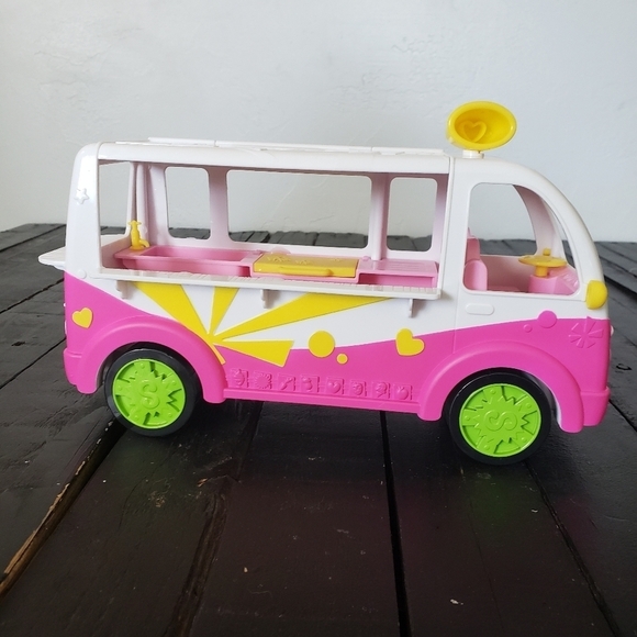Shopkins Ice Cream Truck Toy Vehicle White Pink - Picture 1 of 6